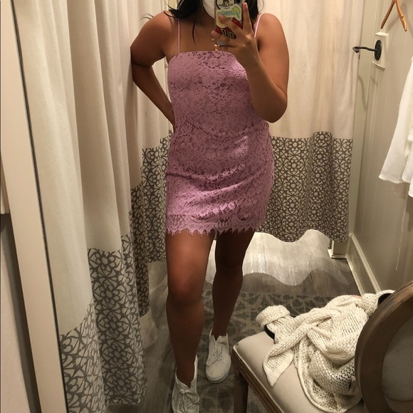 LAVENDAR LILAC MINI DRESS SIZE MEDIUM - Picture 1 of 3